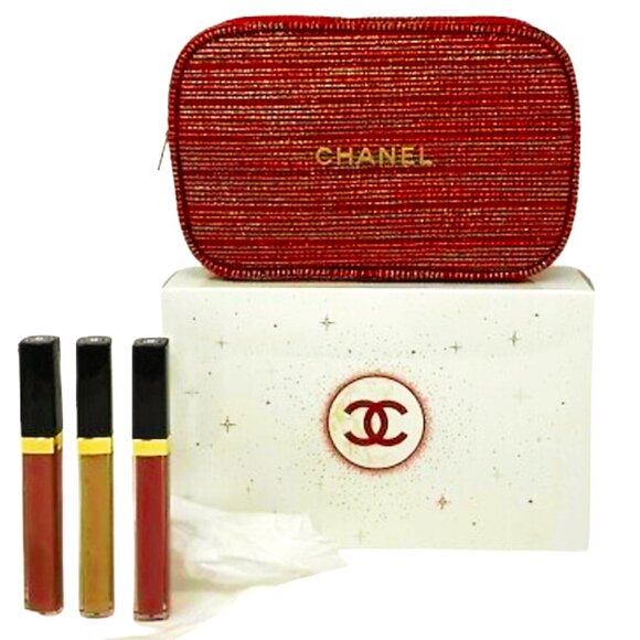 CHANEL Other - NWT Chanel Lip Gloss Trio Holiday Gift Set  Red/Gold Tweed Bag